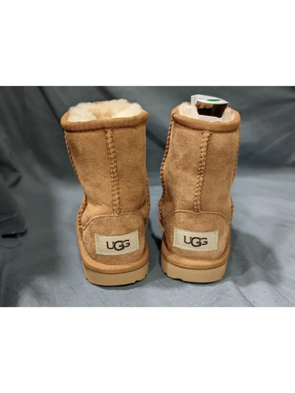UGG Australia Toddlers Classic II Boots Pull-On Tan Size 8 NEW IN BOX!